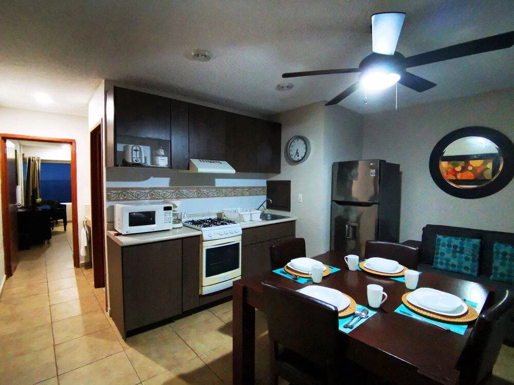 Brisas Beachfront Studios in Hotel Zone