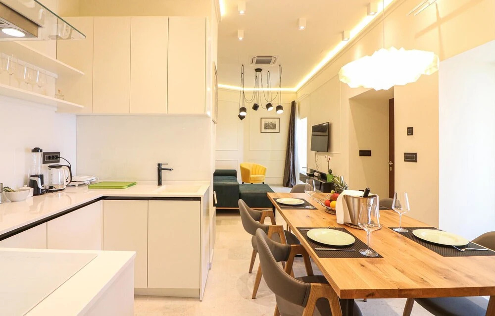 Amazing Apartment in Opatija With Wifi and 2 Bedrooms