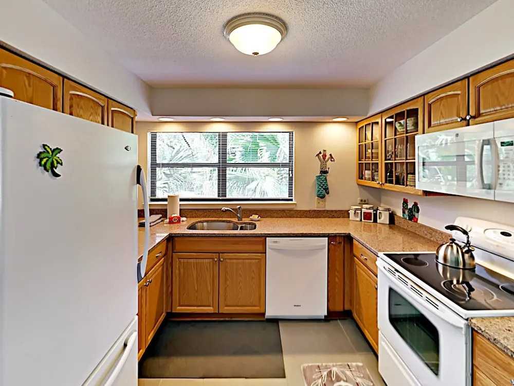 11 Lake Forest Drive Home #3360 2 Bedrooms 3 Bathrooms Home