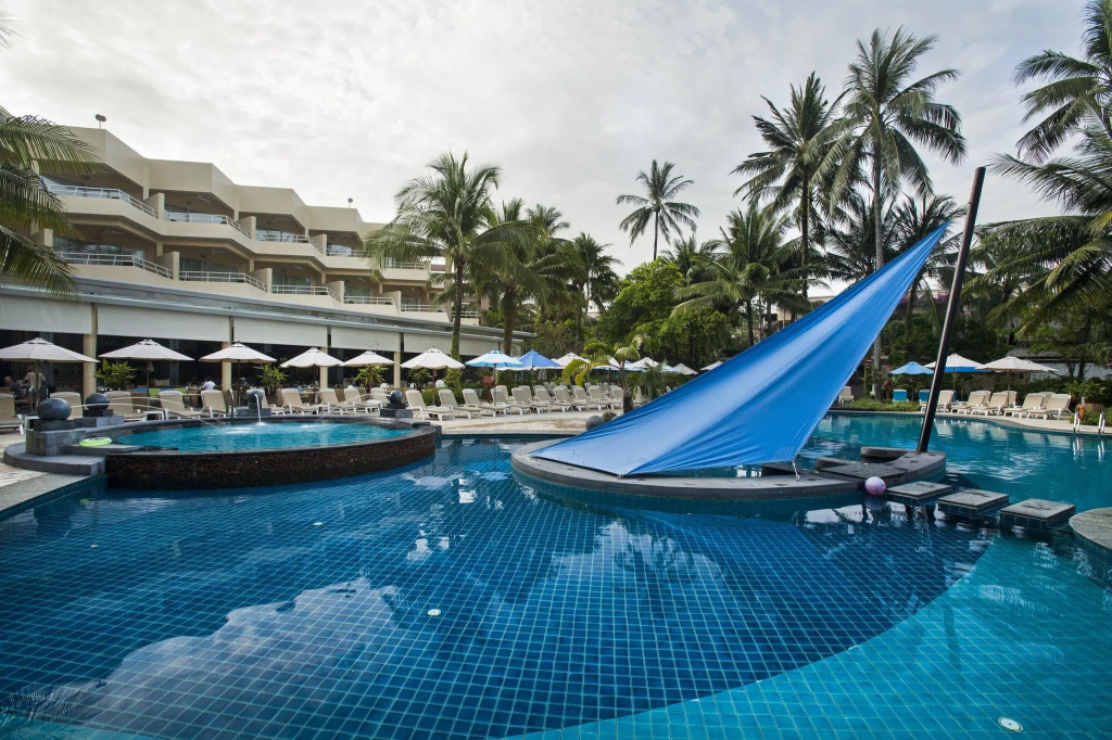 Holiday Inn Resort Phuket, an IHG Hotel