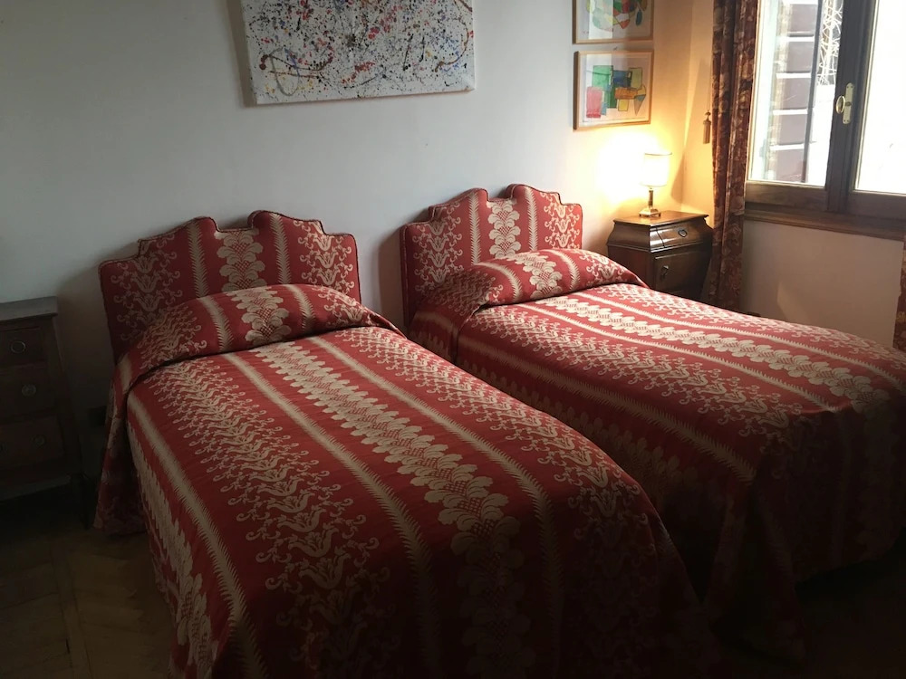 Luxurious Palazzo in Venice in the Rialto Area With Housekeepercook
