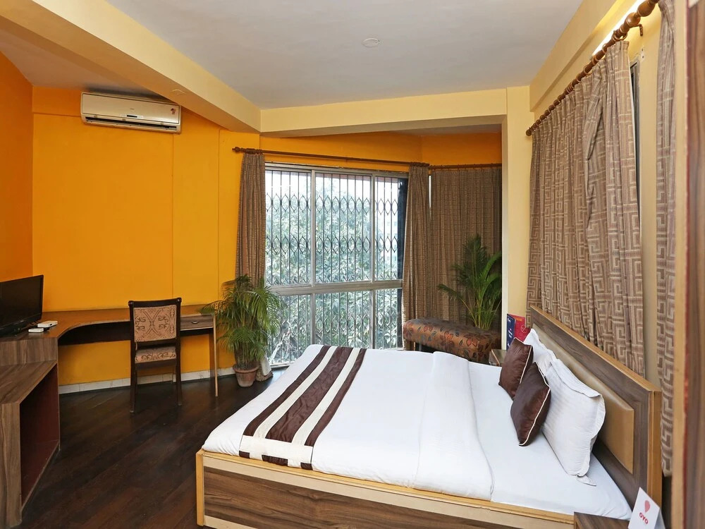 Oyo 7633 Jmc Inn