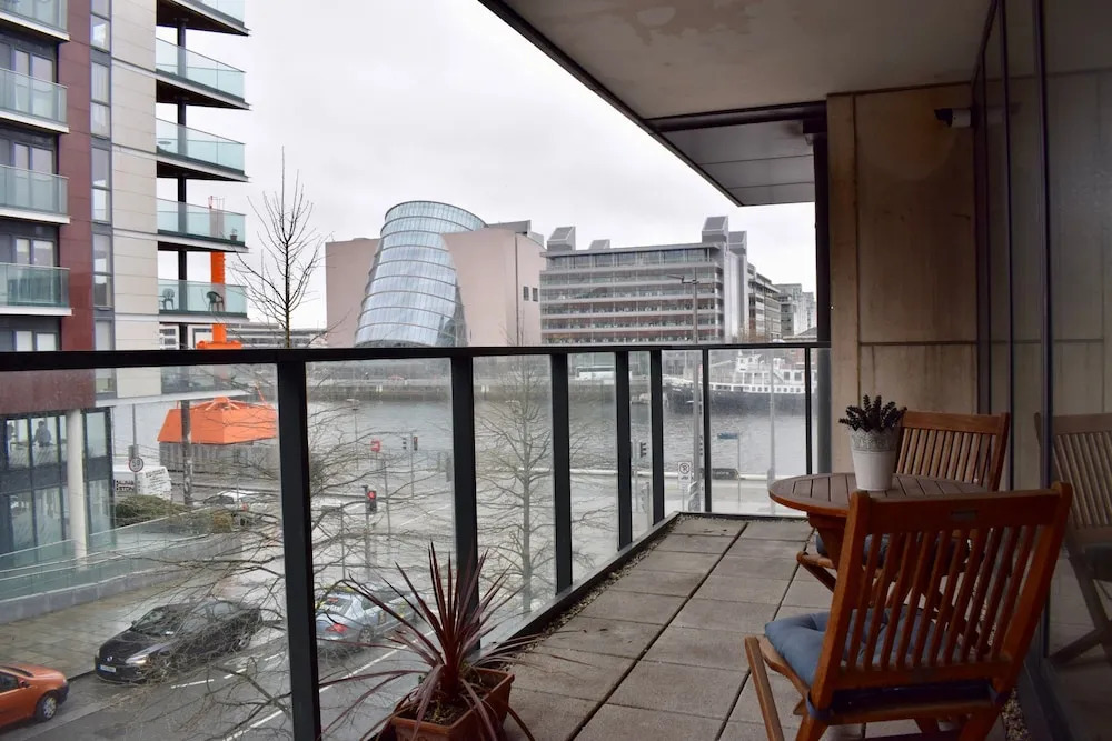 Riverside Flat in Dublin