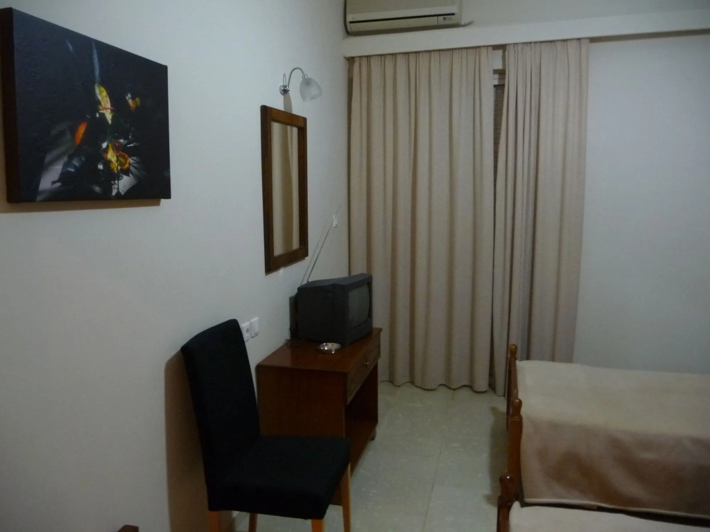 Hotel Flisvos