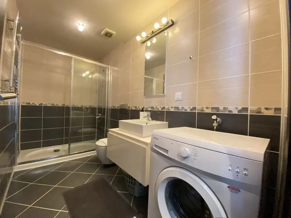 Chic Residence Flat With Central Location In Sisli