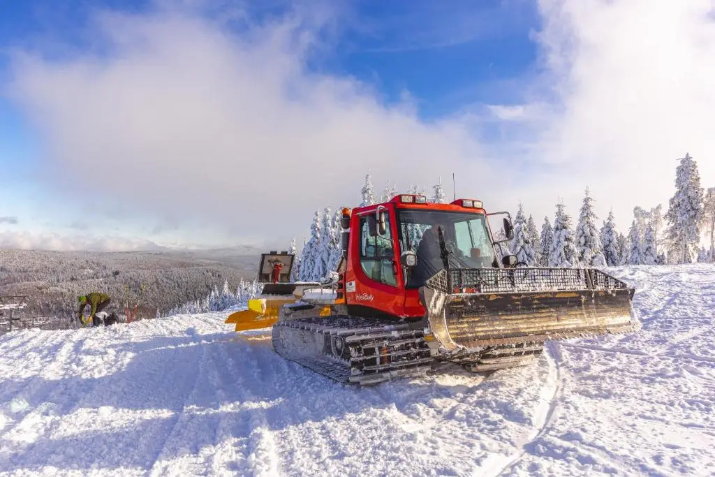 House Rogla Jurgovo a Skiin Skiout Riverside