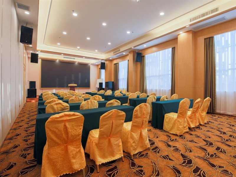 Vienna International Hotel (Dongguan Dongcheng Xiaqiao Metro Station)
