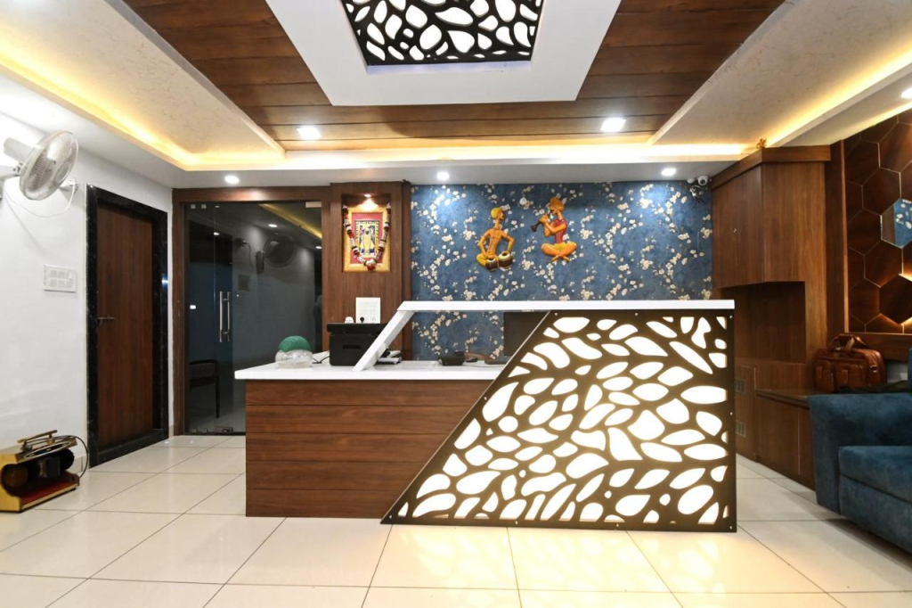 Hotel Hallmark By THC Group
