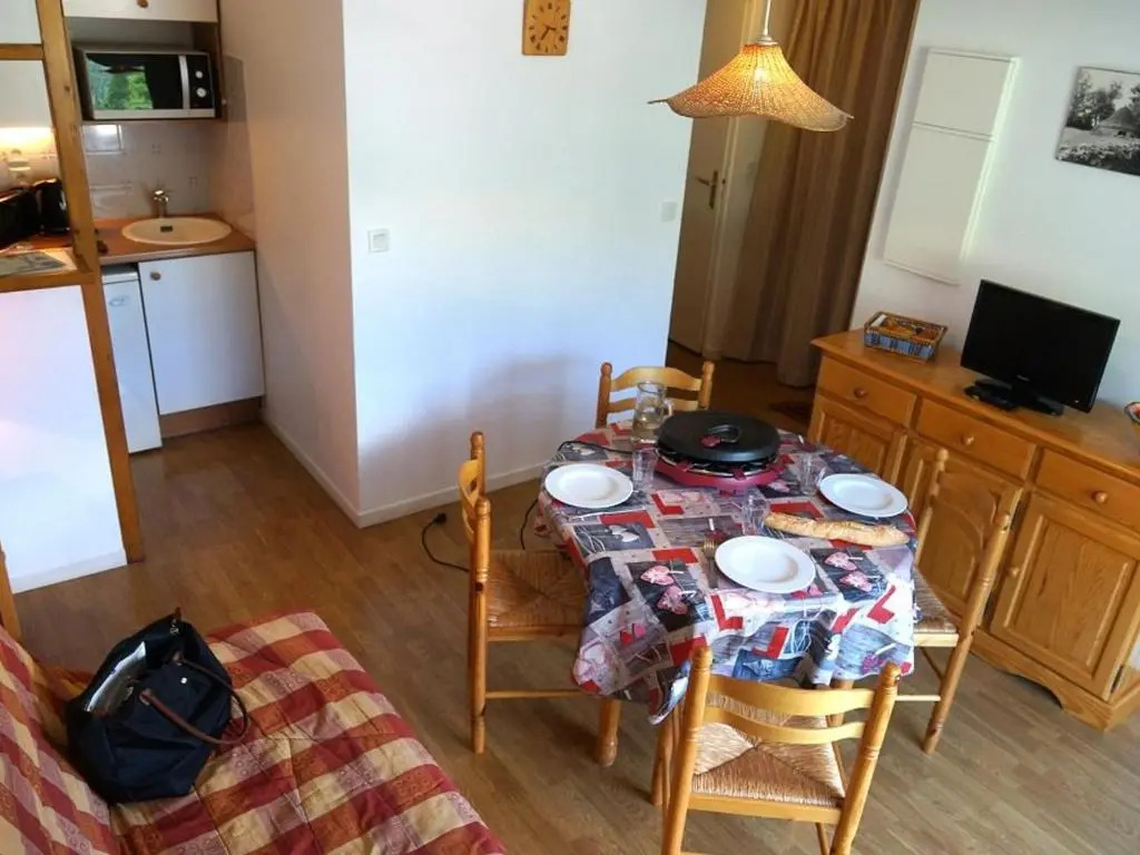 Appartement Bagnères-de-Luchon, 2 pièces, 4 personnes - FR-1-313-127