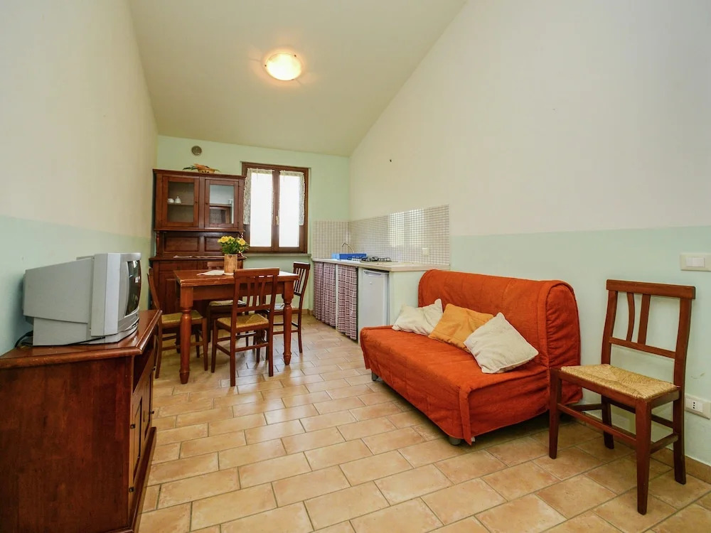 Mansion in Apecchio With Pool