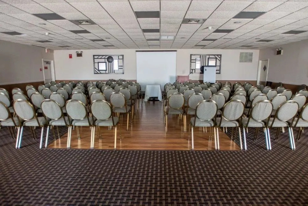 Ramada Vineland