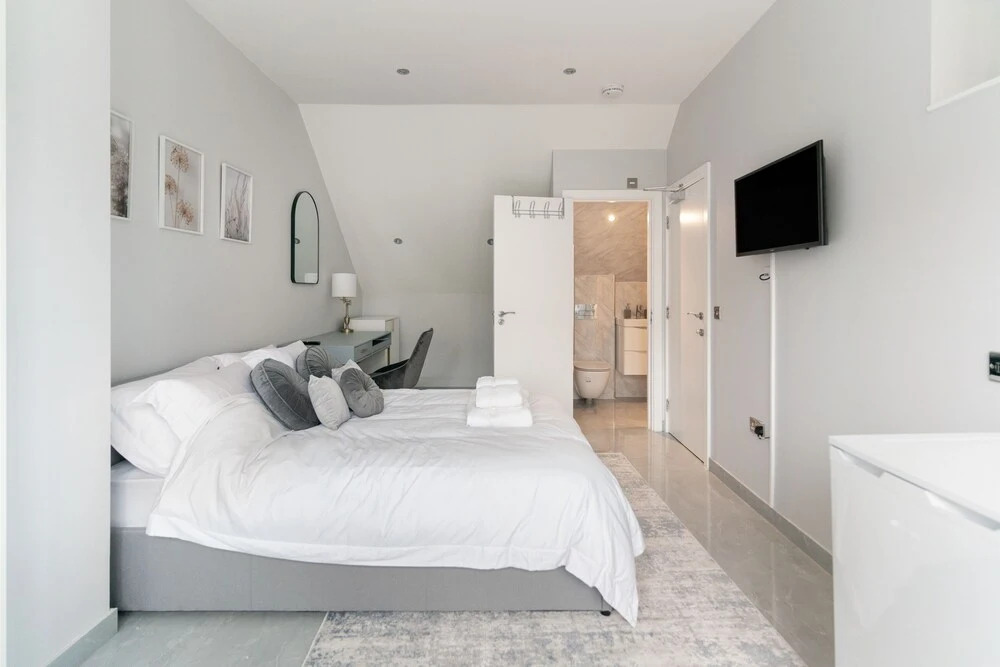 Canary Wharf O2 Deluxe Ensuite Rooms