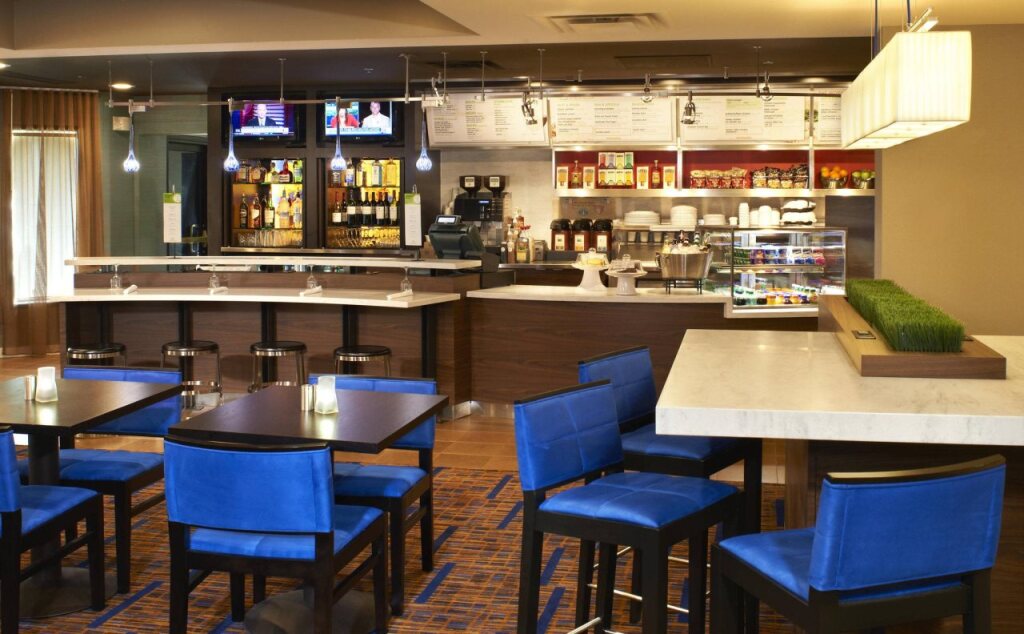 Courtyard by Marriott Cleveland Westlake