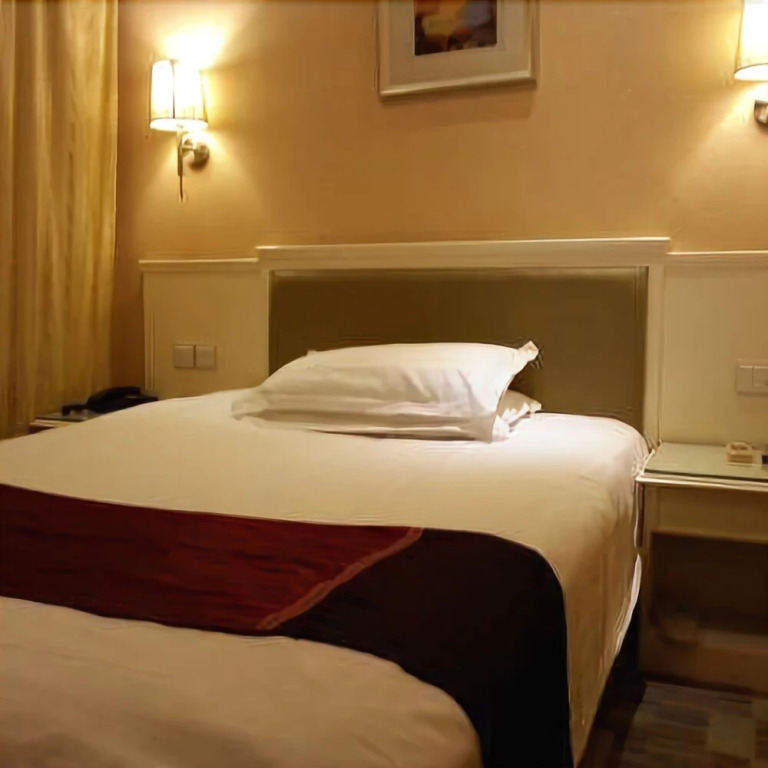 Xinlong River Hotel Shanghai