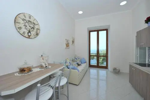 Sunset Modern Sea View Apartment