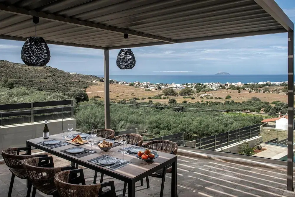 Villas Paradise in Kalamaki by South Cretan Villas
