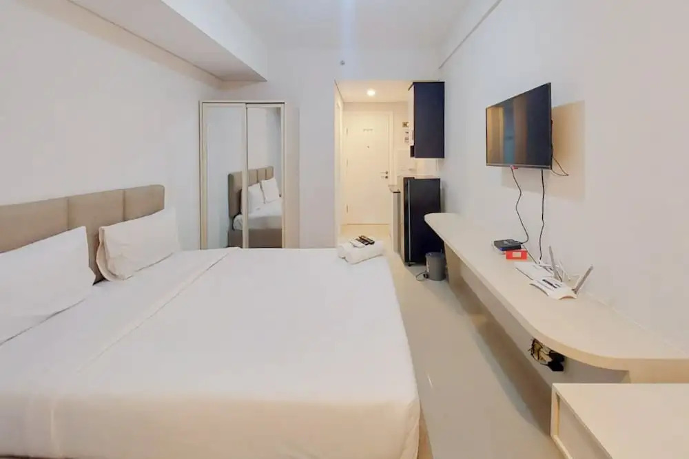Scenic And Homey Studio Barsa City Apartment
