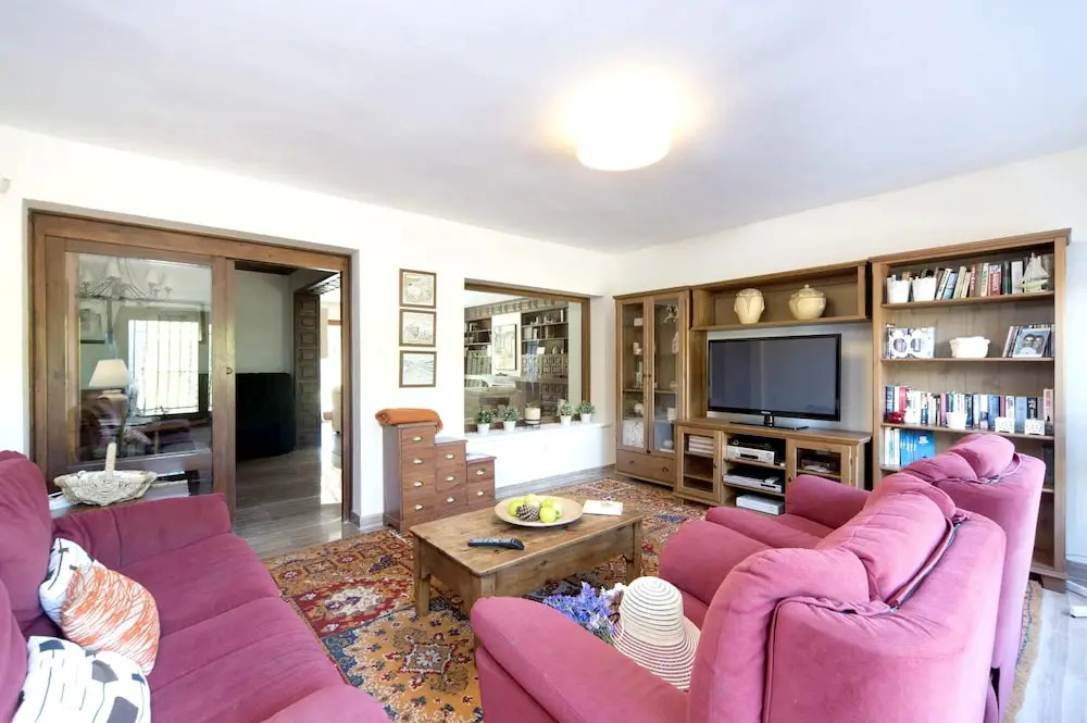 Villa With 5 Bedrooms in Estepona, With Private Pool, Enclosed Garden and Wifi - 500 m From the Beach