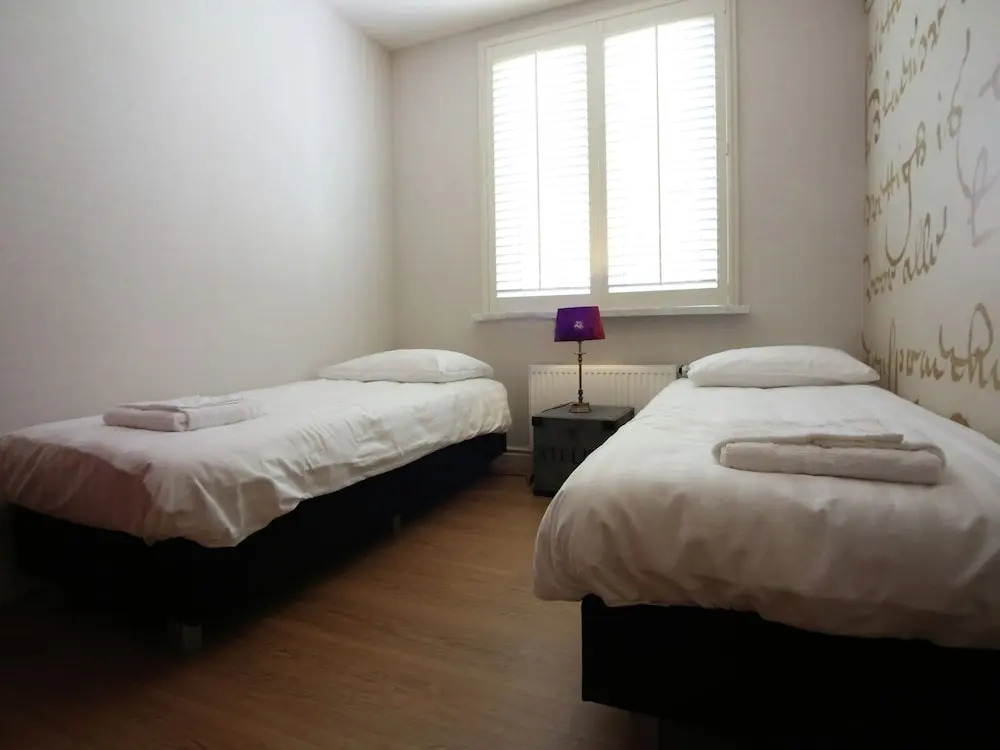 Luxury VOC Stay w Views