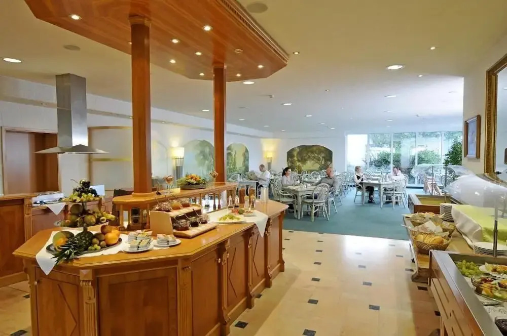 AXXON Hotel