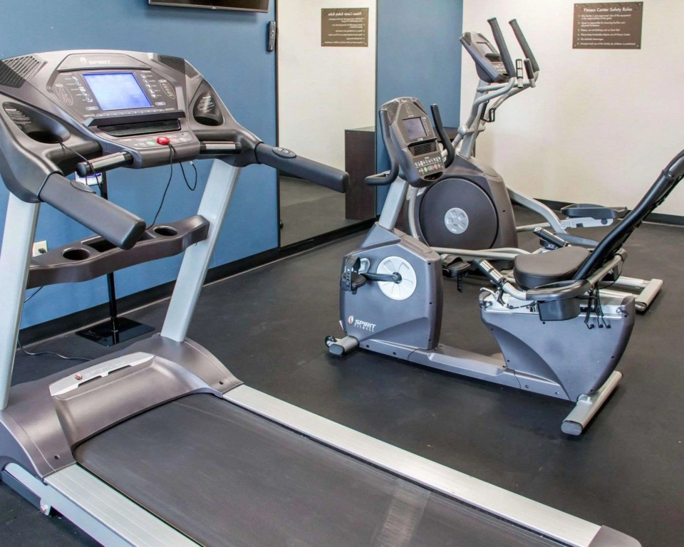 Comfort Inn & Suites San Marcos near Outlet Mall