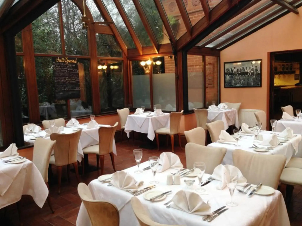 Harefield Manor Hotel