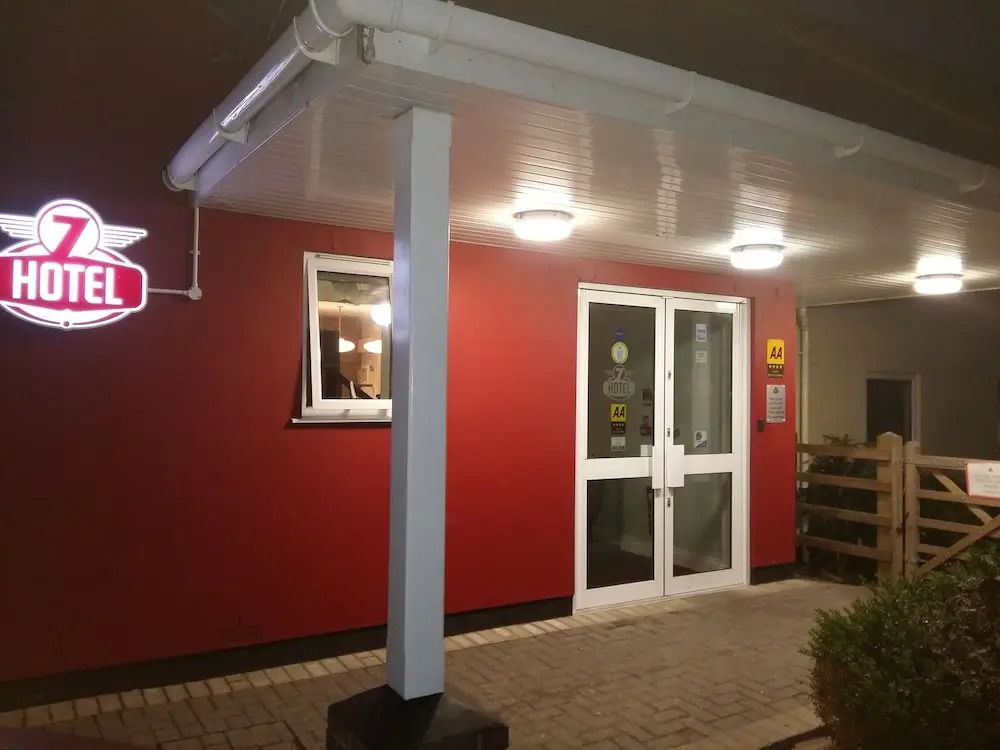 7Hotel Diner