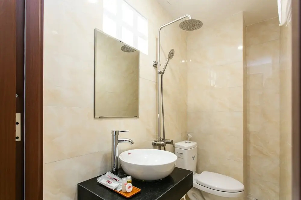 Euro Gold House And Coffee by OYO Rooms