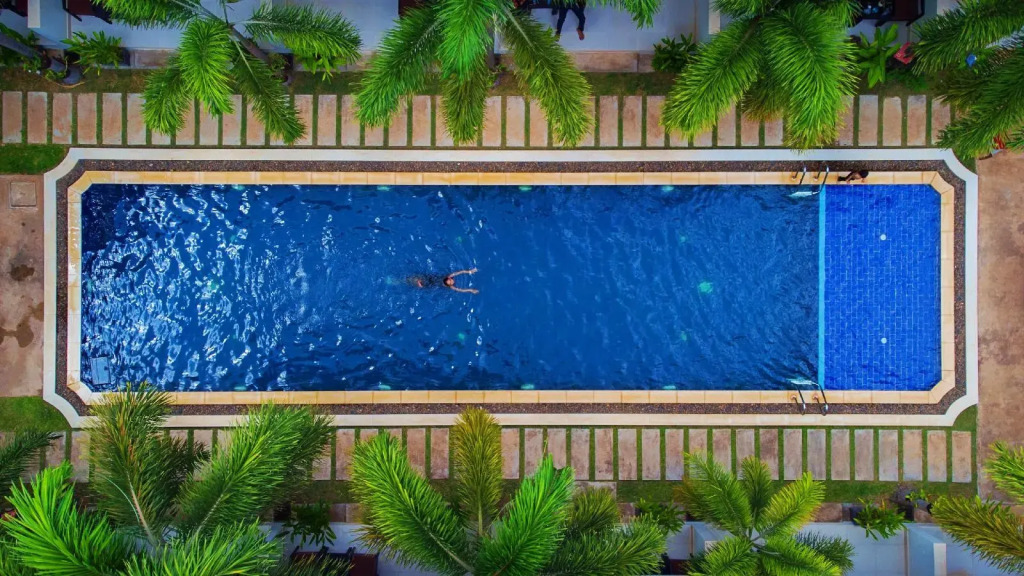 New Riverside Hotel