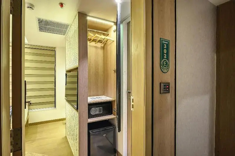 Hotel Eden Serenity