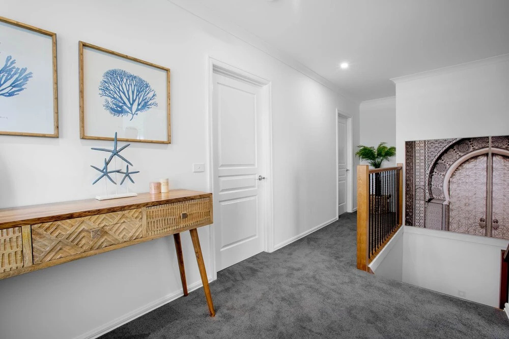 AU.JOY 3 Bed Townhouse Burwood 1