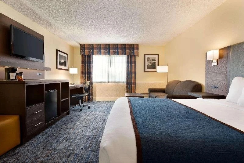 Ramada Spokane Airport And Indoor Waterpark