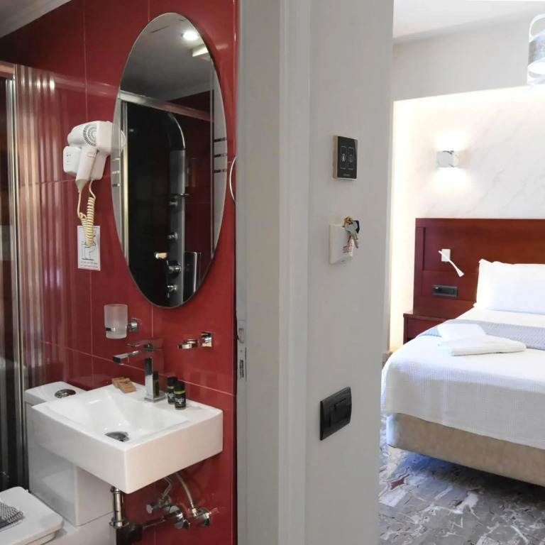 Viaros Hotel Apartments
