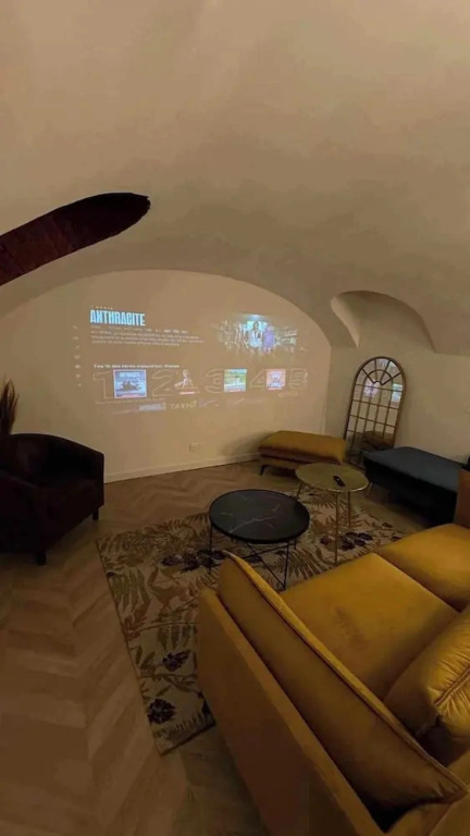 Élégante Maison, Jaccuzzi, Home Cinema, proche Gare