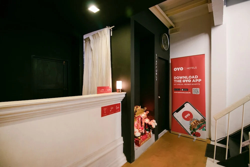 Oyo Chatel Hostel Bangkok