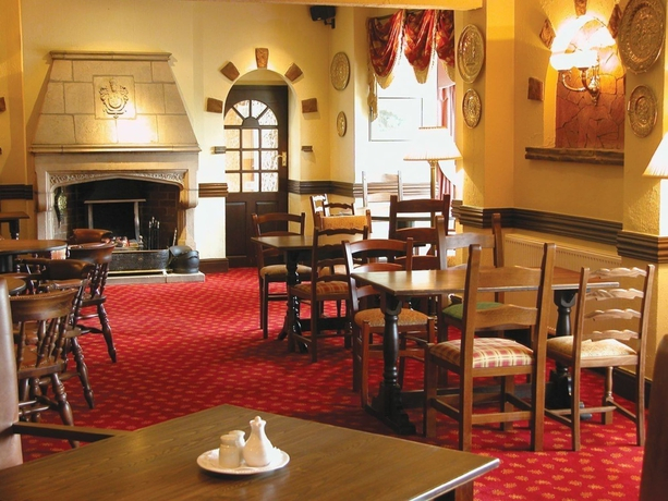 Hunters Lodge Hotel