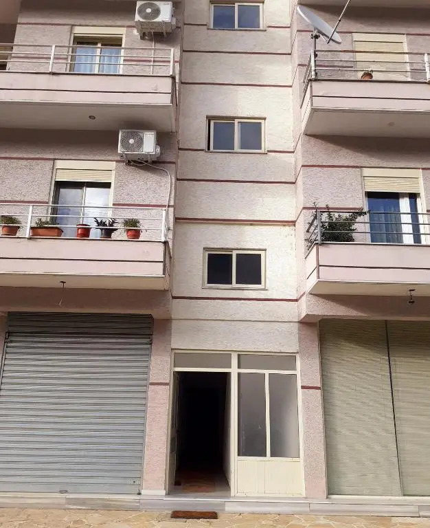 Drini Apartments