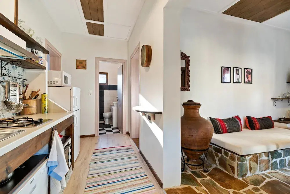 Snug Apartment in Agios Nikolaos With Garden