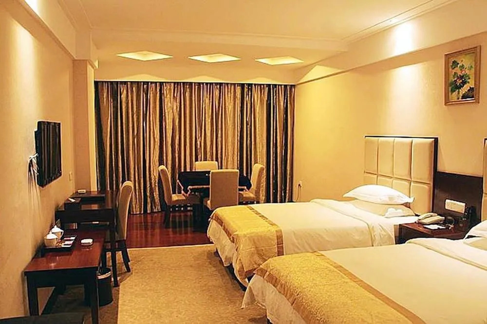 Jian Jinhu Hotel