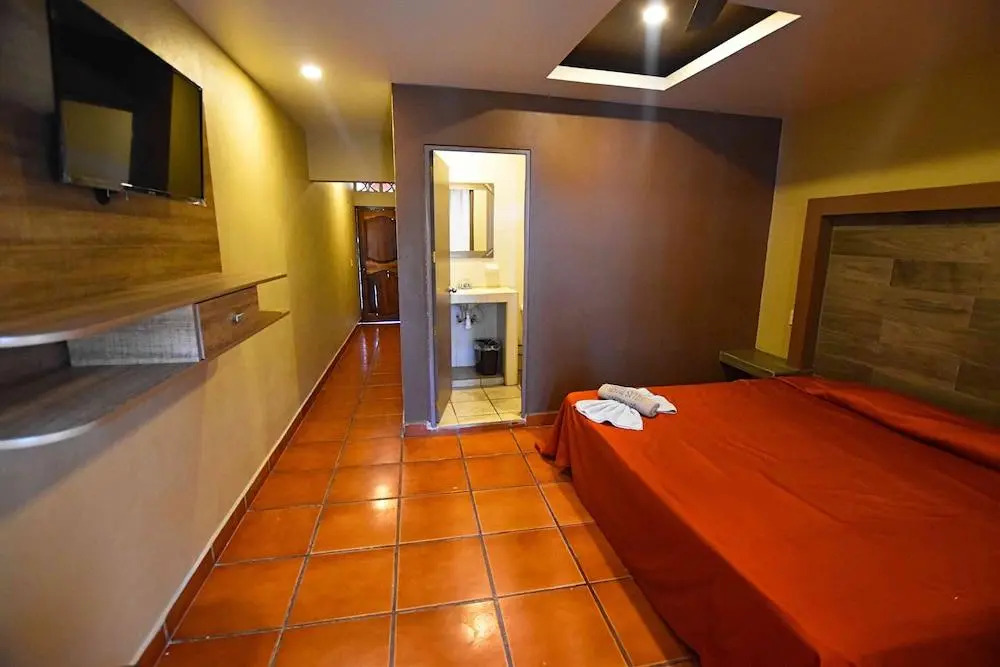 Hotel Villa Flores