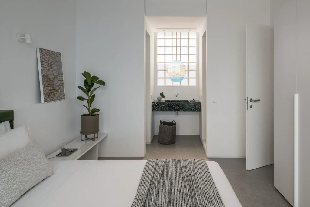 Villa Mimaze Minimalist Living