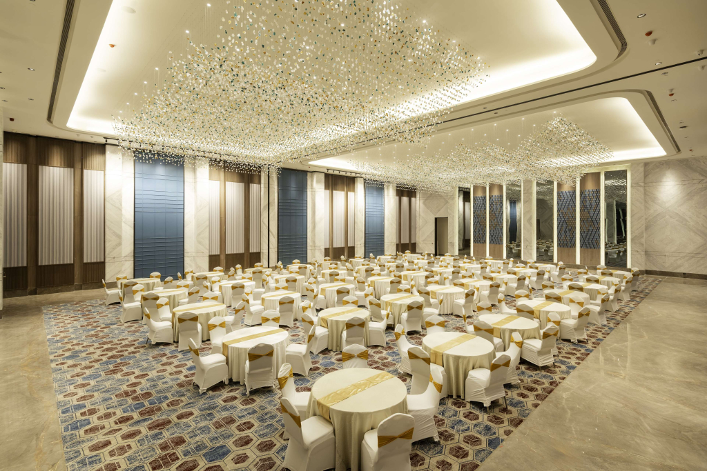 Radisson Resort Hatgad Saputara