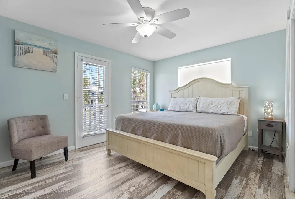 Let the Good Tides Roll 3BR 2BA 10