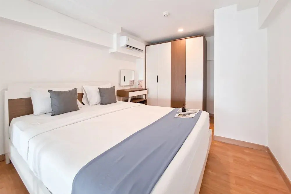 Studio Loft Kingland Avenue Apartment Near Living World Alam Sutera