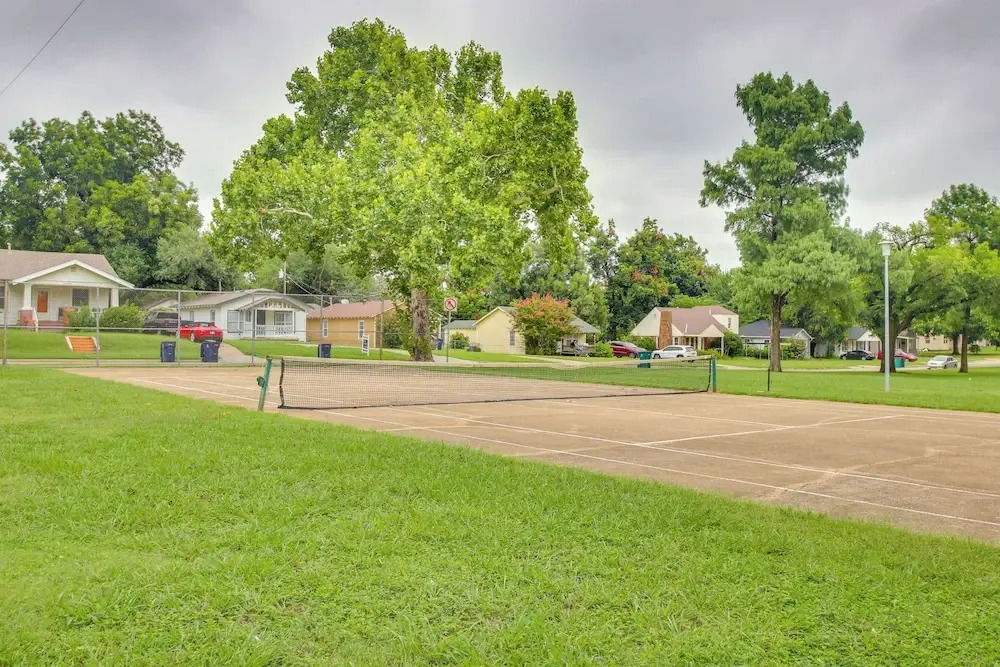 1 Mi to OKC Fair Park: Family-friendly Apt!
