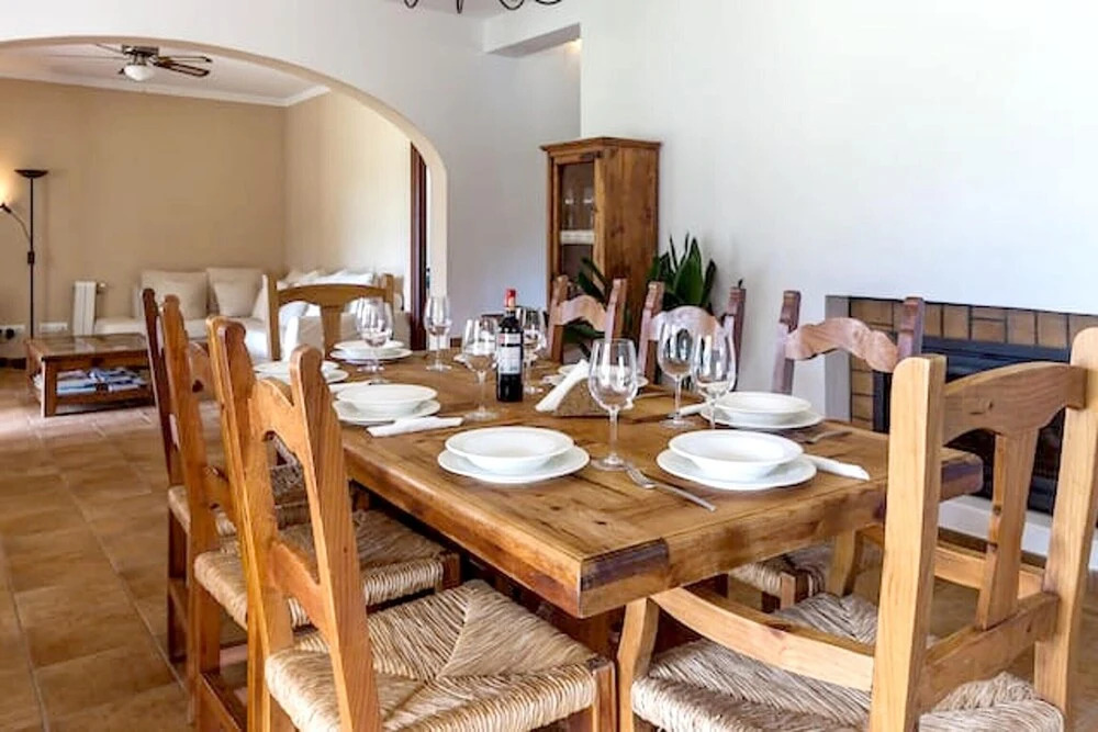 Villa With 4 Bedrooms in Islas Baleares, With Private Pool, Furnished Terrace and Wifi - 5 km From the Beach
