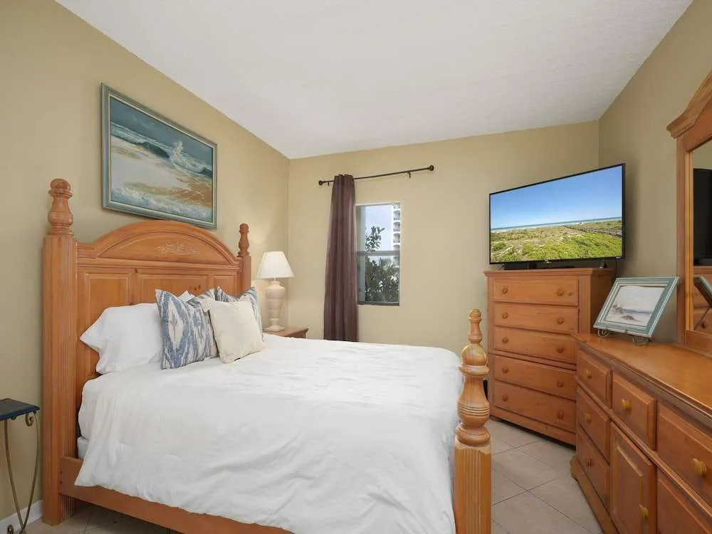 Jacksonville Sea Spray 2B by Distinctive Beach Rentals