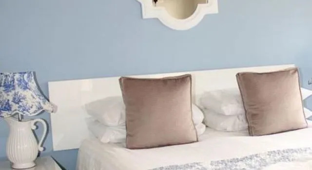 The Townhouse Hotel
