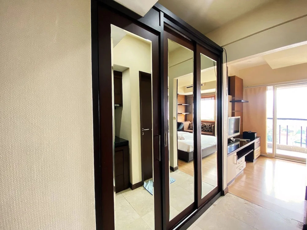 Warm And Comfort Studio Apartment At Braga City Walk