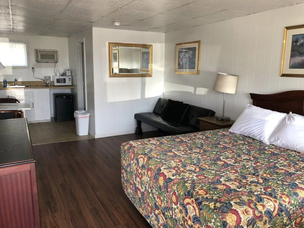 Island View Motel